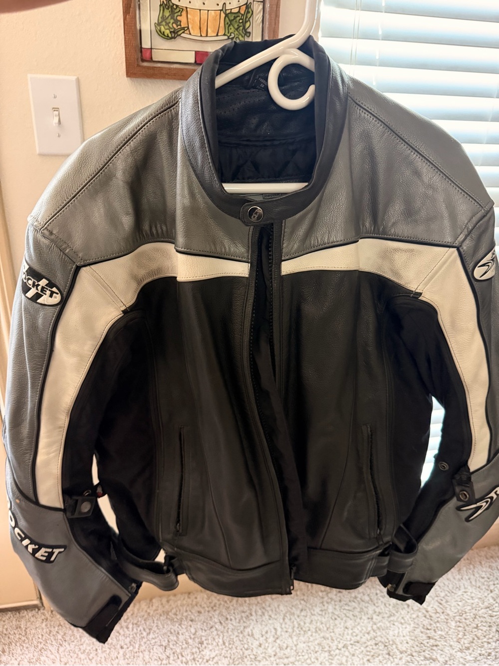 Joe Rocket Black, Gray & White Leather Motorcycle Jacket